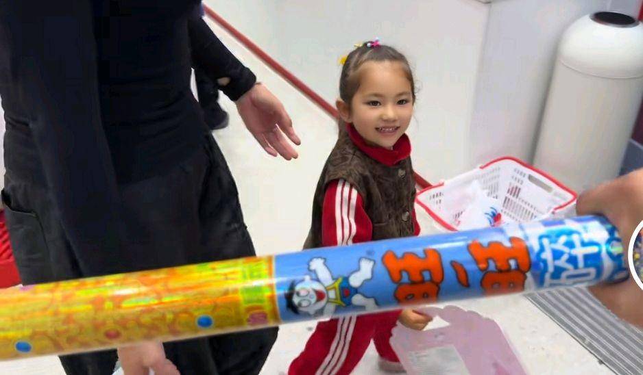 网红卓越2万分手费反转再被揭老底