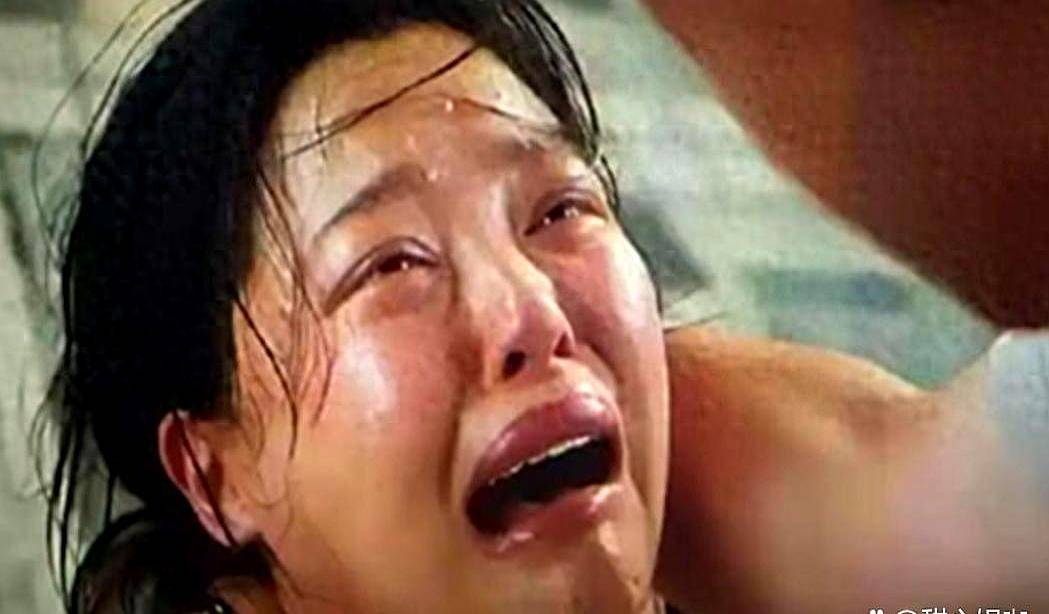 两位女星曝圈内潜规则，白鹿陷黑暗面揭秘