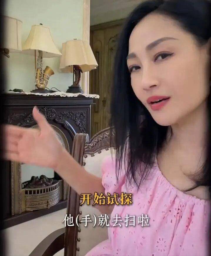女艺人分享行业经历