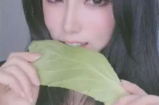 泰蜜PK小晴天9分钟刷3000万打赏再现