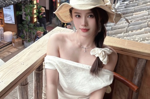 顶流女歌手突遭重罚！原因曝光引热议
