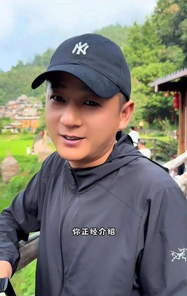 600万爱国网红移民,人设崩塌