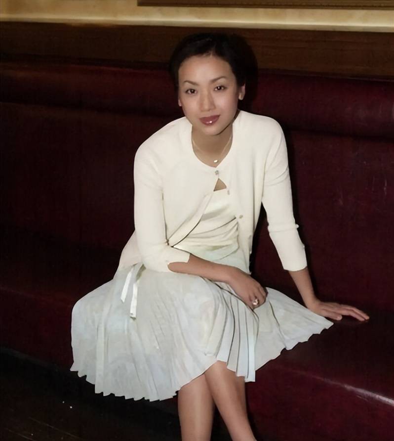 香港第一美女拒刘德华求婚遭家暴12年