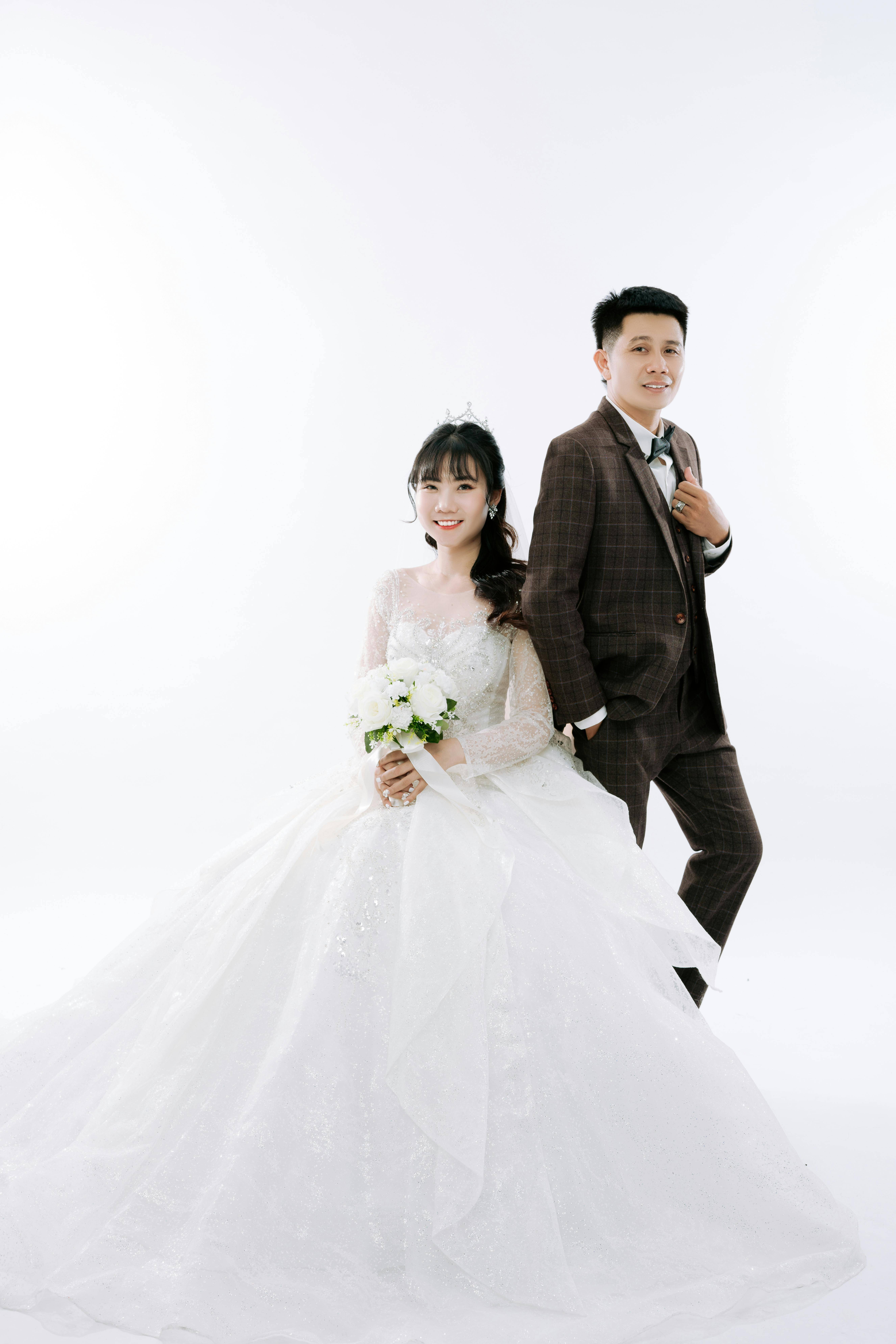 杨颖黄晓明离婚真相:出轨谣言破,造谣者自食恶果